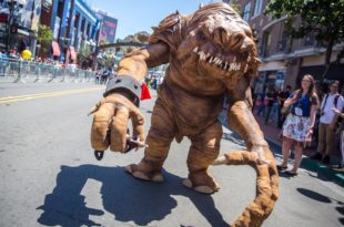 Making a Star Wars Rancor Costume for Comic Con